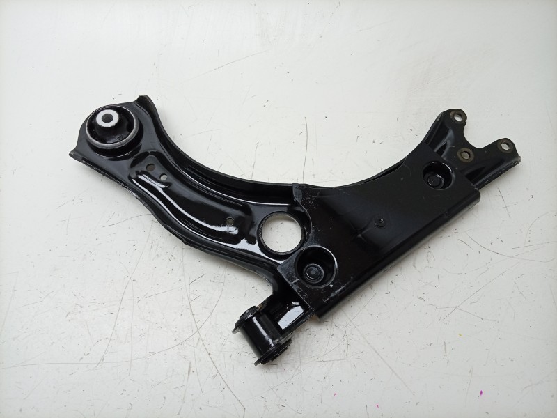 Recambio de brazo suspension inferior delantero derecho para skoda fabia iv (pj3) 1.0 mpi referencia OEM IAM  2Q0407152D 