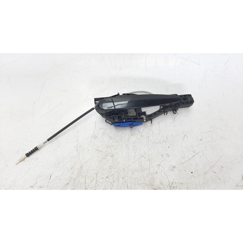 Recambio de maneta exterior delantera derecha para bmw serie 1 lim. (f20) 2.0 turbodiesel referencia OEM IAM 7321642  