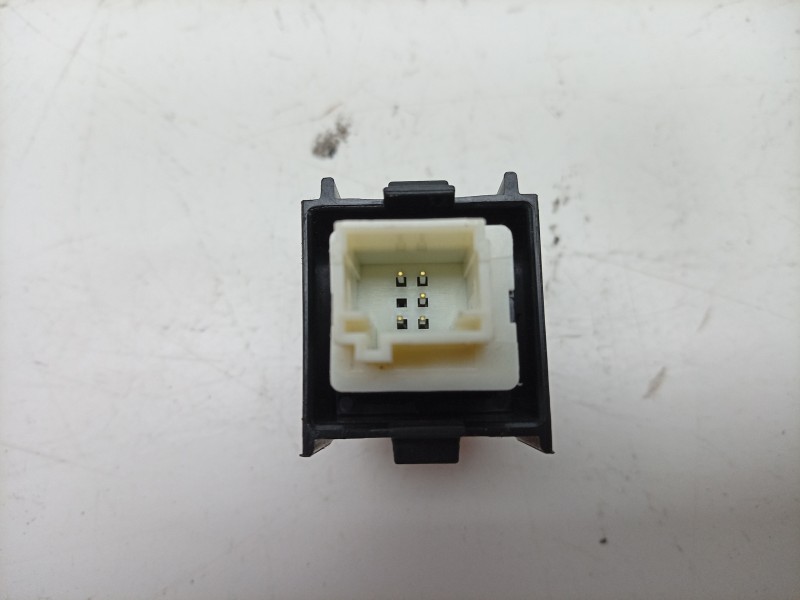 Recambio de interruptor para citroën c4 grand picasso ii (da_, de_) 1.2 thp 130 referencia OEM IAM  9819960877 