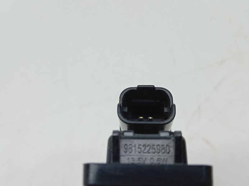 Recambio de piloto matricula para citroën c4 iii (ba_, bb_, bc_) 1.2 puretech 130 (bahnsa, bahnsb) referencia OEM IAM 9815225980