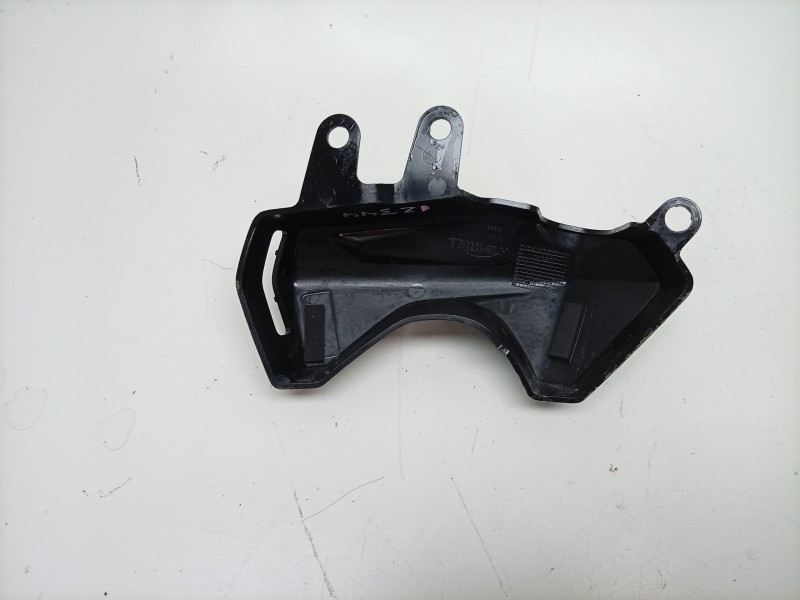 Recambio de moldura para triumph street triple 765 rs street triple 765 rs referencia OEM IAM  2100912 