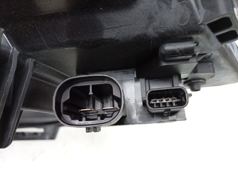 Recambio de electroventilador para dacia sandero iii 1.0 tce 90 eco-g referencia OEM IAM 214813070R  