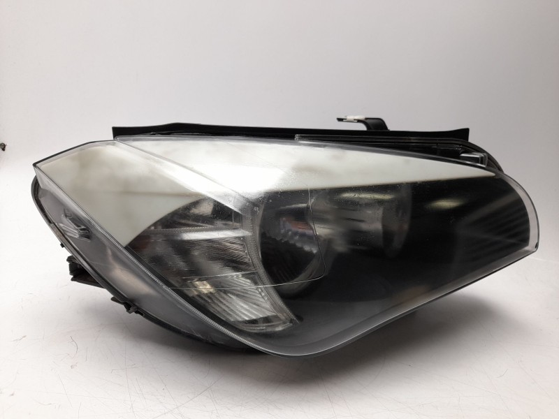 Recambio de faro derecho para bmw x1 (e84) sdrive 18 d referencia OEM IAM  63112990002 10106241001/11204702/2140012/BM7024903