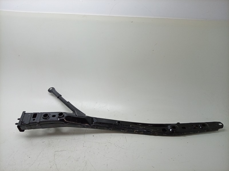 Recambio de soporte del eje delantero para subaru outback (bs) 2.5 awd (bs9) referencia OEM IAM  51620AN2609P 