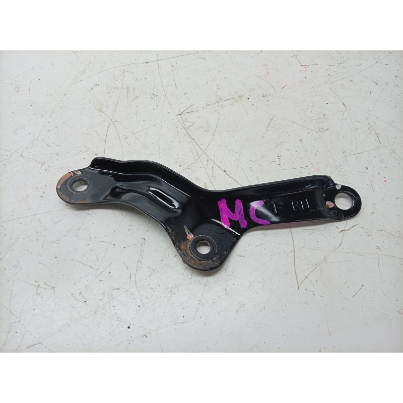 Recambio de soporte / guia puerta corredera para subaru outback (bs) 2.5 awd (bs9) referencia OEM IAM  34166FL010 