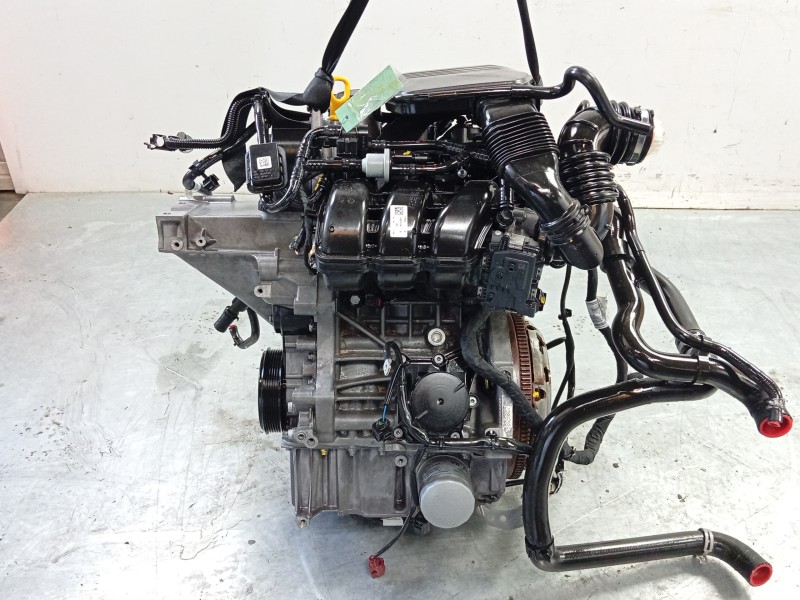 Recambio de motor completo para skoda fabia iv (pj3) 1.0 mpi referencia OEM IAM  DSGD 