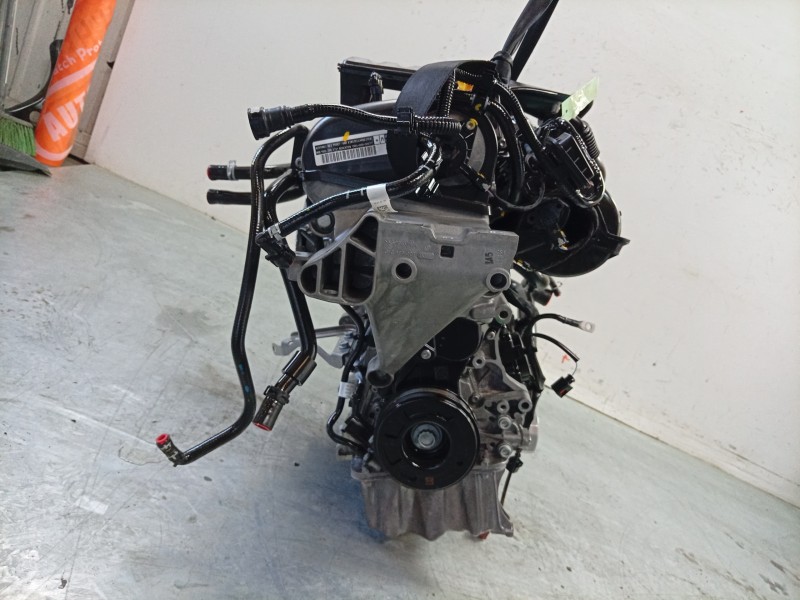 Recambio de motor completo para skoda fabia iv (pj3) 1.0 mpi referencia OEM IAM  DSGD 