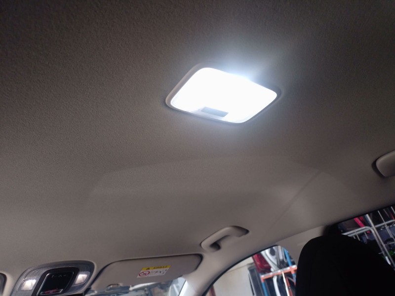 Recambio de luz interior para hyundai i20 iii (bc3, bi3) 1.0 t-gdi hybrid 48v referencia OEM IAM   