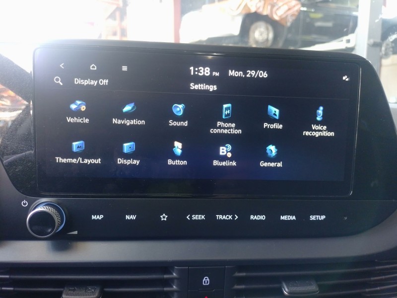Recambio de sistema navegacion gps para hyundai i20 iii (bc3, bi3) 1.0 t-gdi hybrid 48v referencia OEM IAM   