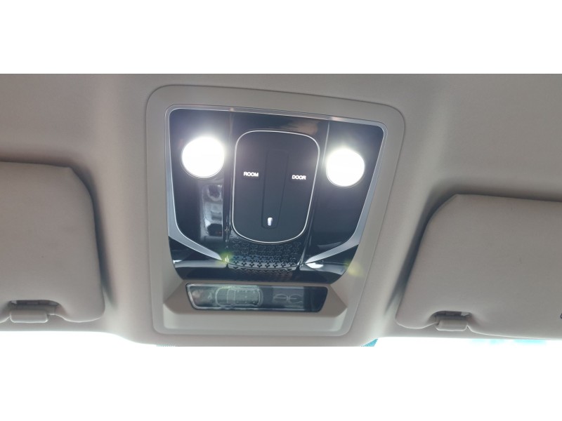 Recambio de luz interior para ssangyong rexton limited 4x4 referencia OEM IAM 7767036000  