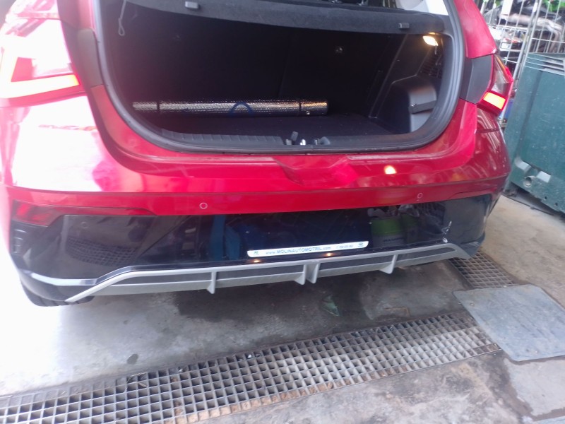 Recambio de paragolpes trasero para hyundai i20 iii (bc3, bi3) 1.0 t-gdi hybrid 48v referencia OEM IAM   