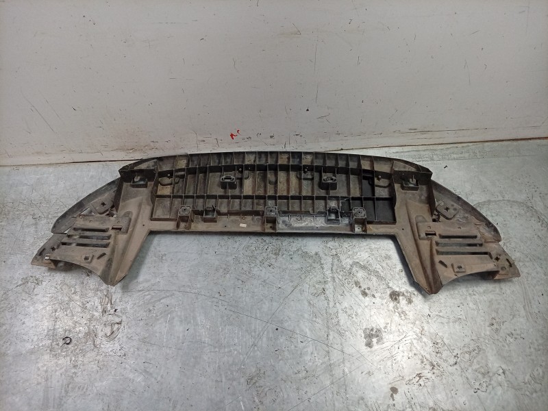 Recambio de cubrecarter para citroën c4 grand picasso ii (da_, de_) 1.2 thp 130 referencia OEM IAM  9675972180 107075660