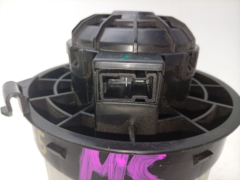 Recambio de ventilador calefaccion para dacia spring referencia OEM IAM  272106230R 