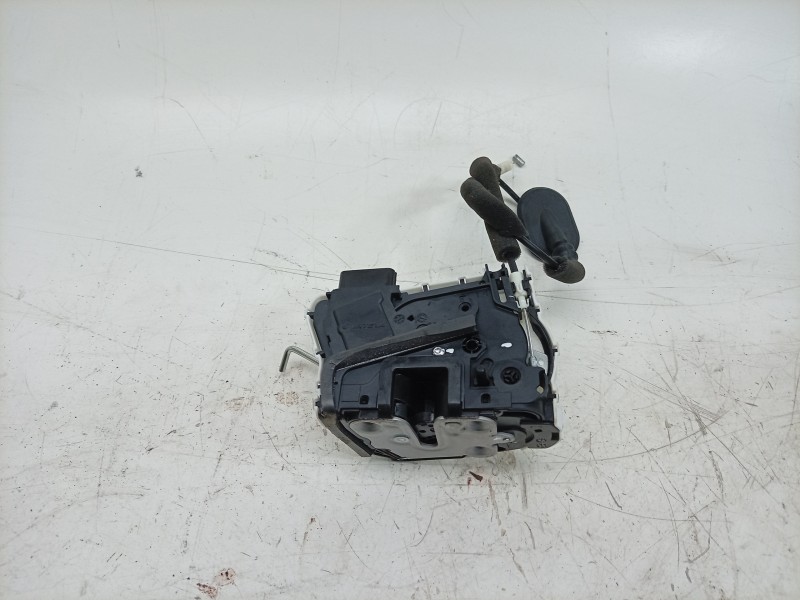 Recambio de cerradura puerta trasera izquierda para mg 3 referencia OEM IAM 11341606 11341606 