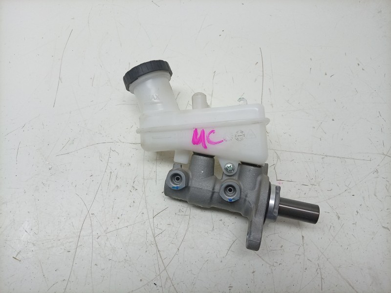 Recambio de bomba freno para dacia spring referencia OEM IAM 8201739907 8201739907 