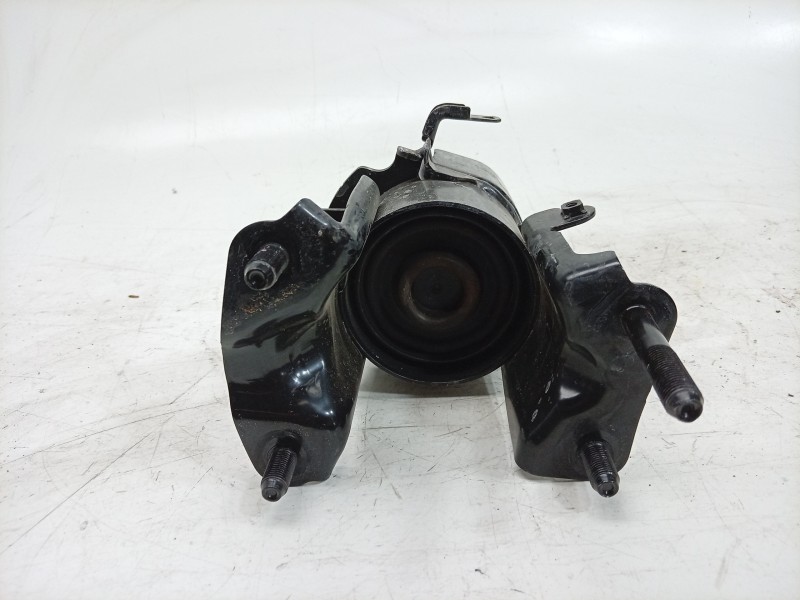 Recambio de soporte motor trasero para toyota rav 4 v (_a5_, _h5_) 2.5 hybrid awd (axap54) referencia OEM IAM  12371F0080 