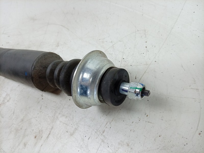 Recambio de amortiguador trasero derecho para dacia spring referencia OEM IAM 562100090R 562100090R 