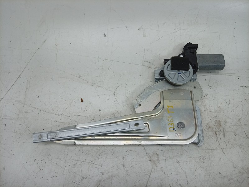 Recambio de elevalunas trasero izquierdo para dacia spring referencia OEM IAM  827212971R 