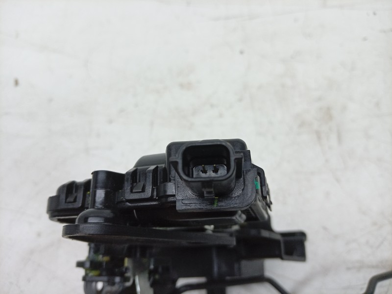 Recambio de cerradura puerta delantera izquierda para dacia spring referencia OEM IAM  805037536R 