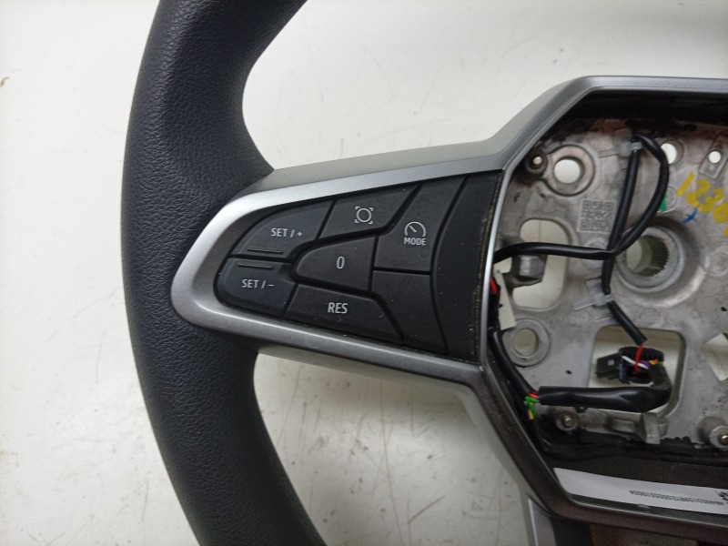 Recambio de volante para dacia spring referencia OEM IAM 484003159R 484003159R 