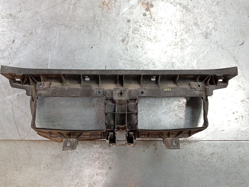 Recambio de canalizador de aire para bmw x1 (e84) sdrive 18 d referencia OEM IAM  51642990178 