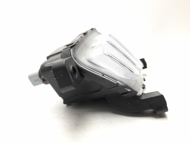 Recambio de faro antiniebla derecho para kg mobility tivoli referencia OEM IAM  8320235811 