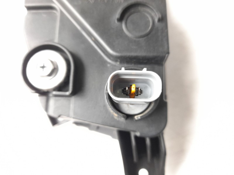 Recambio de faro antiniebla derecho para kg mobility tivoli referencia OEM IAM  8320235811 