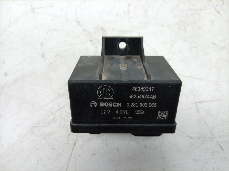 Recambio de caja precalentamiento para toyota proace max referencia OEM IAM 0281003065 68254974AB 