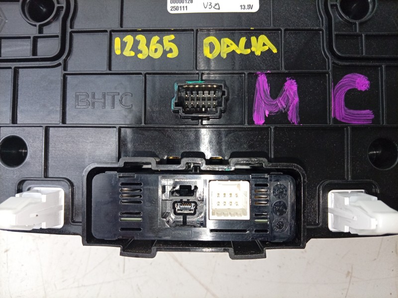 Recambio de mando multifuncion para dacia spring referencia OEM IAM  283E81307R 