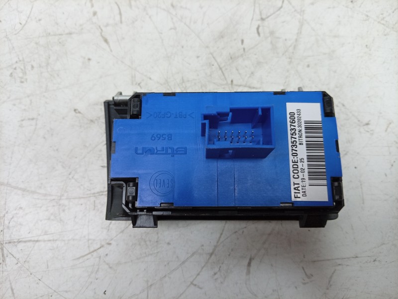 Recambio de mando luces para toyota proace max referencia OEM IAM  07357537600 