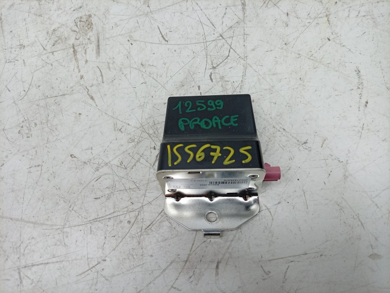 Recambio de modulo electronico para toyota proace max referencia OEM IAM B50192694 00521856470 