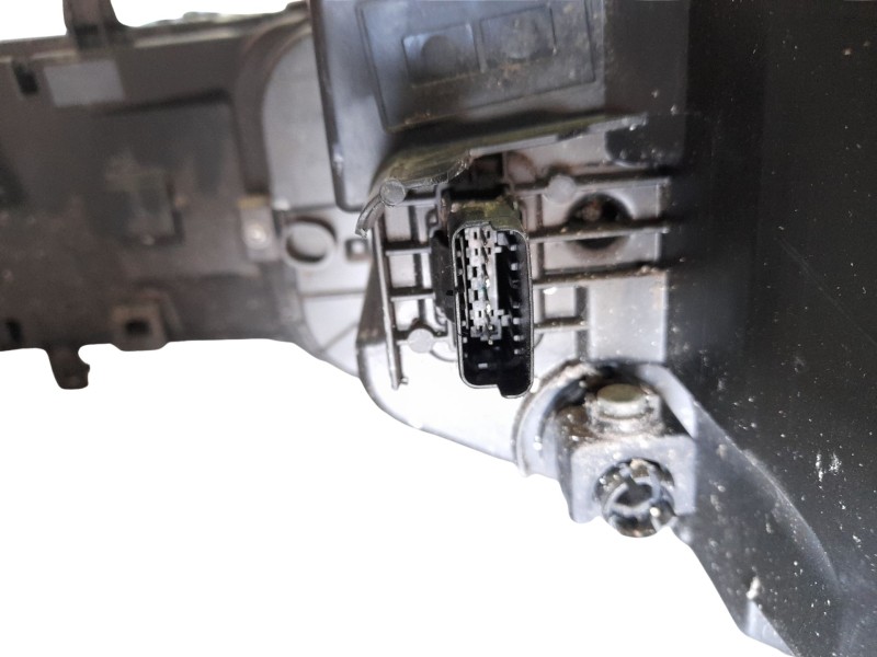 Recambio de faro delantero para renault 4 e-tech 120 referencia OEM IAM   