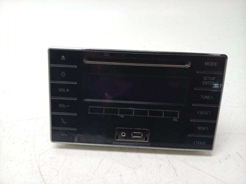 Recambio de sistema audio / radio cd para toyota hilux (gun1) doble cabina dlx 4x4 referencia OEM IAM DEH8258 861200KE50 