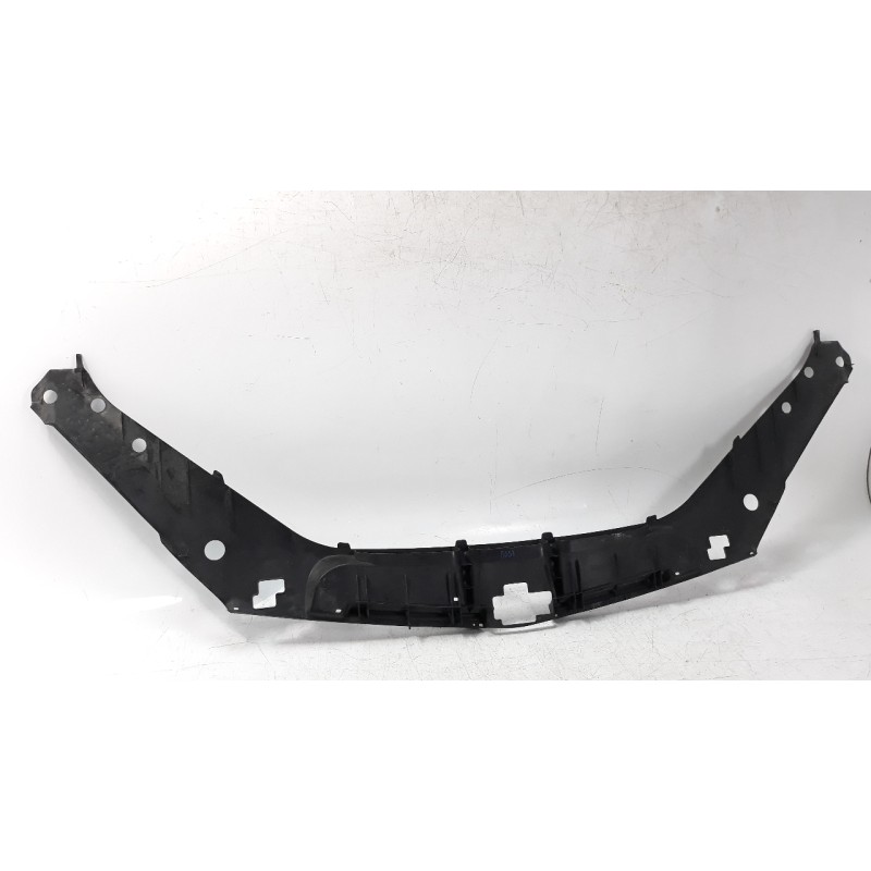 Recambio de molduras delanteras para mercedes-benz clase m (w166) ml 350 bluetec (166.004) referencia OEM IAM A1668842922  