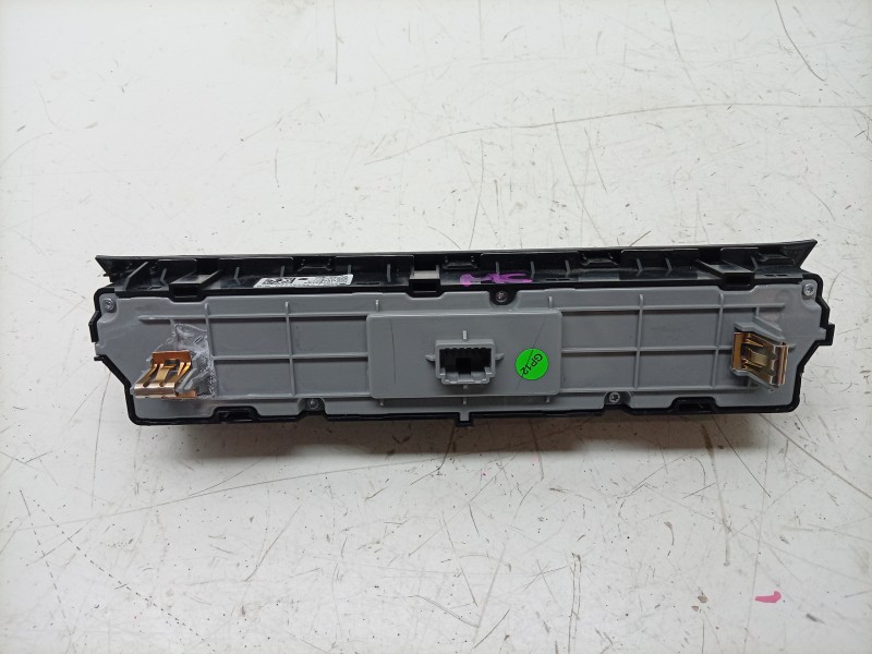 Recambio de mando climatizador para mg zs suv (azs1) 1.5 vti referencia OEM IAM  10703154 