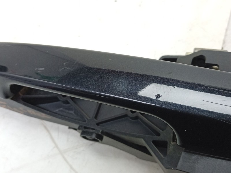 Recambio de maneta exterior delantera izquierda para kia cee´d 1.6 crdi cat referencia OEM IAM 9030802200 9030802200 