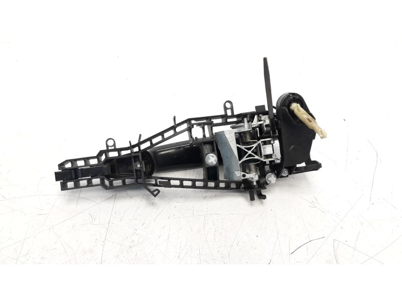 Recambio de maneta exterior delantera izquierda para bmw serie 1 lim. (f20) 2.0 turbodiesel referencia OEM IAM 51217207561  