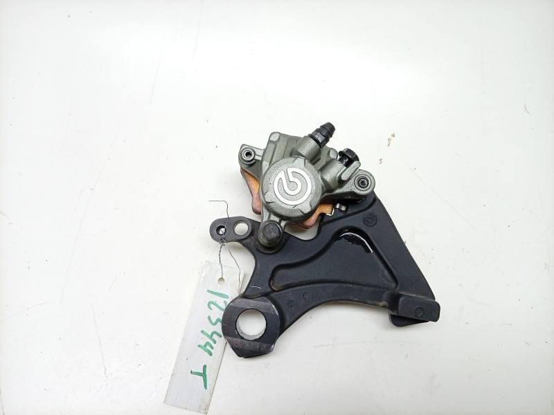 Recambio de pinza de freno trasera derecha para triumph street triple 765 rs street triple 765 rs referencia OEM IAM  T2021397 