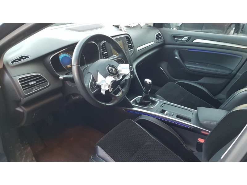 renault megane iv berlina 5p del año 2016