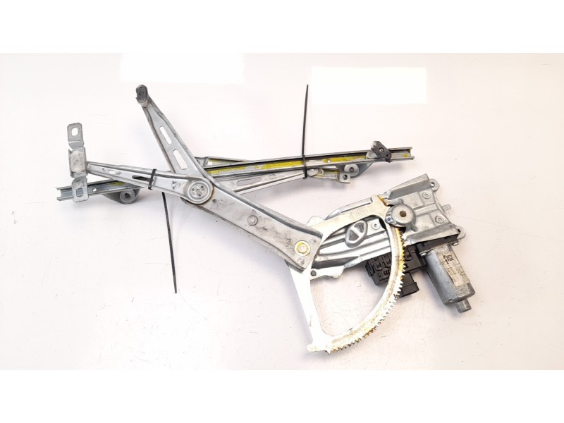Recambio de elevalunas delantero derecho para opel zafira b 1.7 16v cdti referencia OEM IAM 93184843  