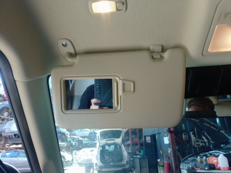Recambio de parasol izquierdo para hyundai inster ax referencia OEM IAM   
