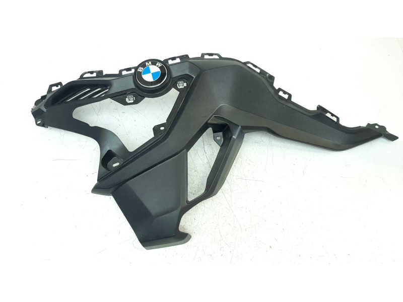 Recambio de moldura para bmw f 750 gs referencia OEM IAM 83938854663  