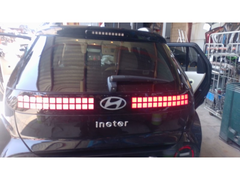 Recambio de porton trasero para hyundai inster ax referencia OEM IAM   