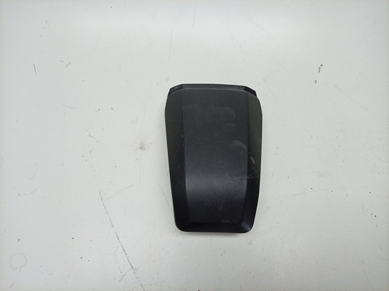 Recambio de moldura para honda forza forza 750 (rh11) referencia OEM IAM  77412MKTD00 