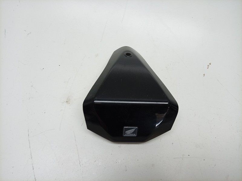 Recambio de moldura para honda forza forza 750 (rh11) referencia OEM IAM  53251MKVD000 