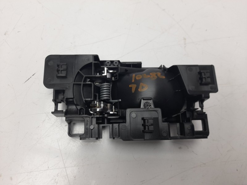 Recambio de maneta interior trasera derecha para citroen c4 cactus feel referencia OEM IAM 98012885VV  