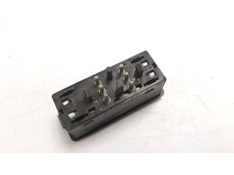 Recambio de interruptor para bmw serie 5 berlina (e34) 2.5 turbodiesel cat referencia OEM IAM 1378862  