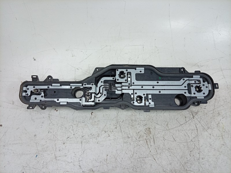 Recambio de portalamparas para toyota proace max referencia OEM IAM  20620751 
