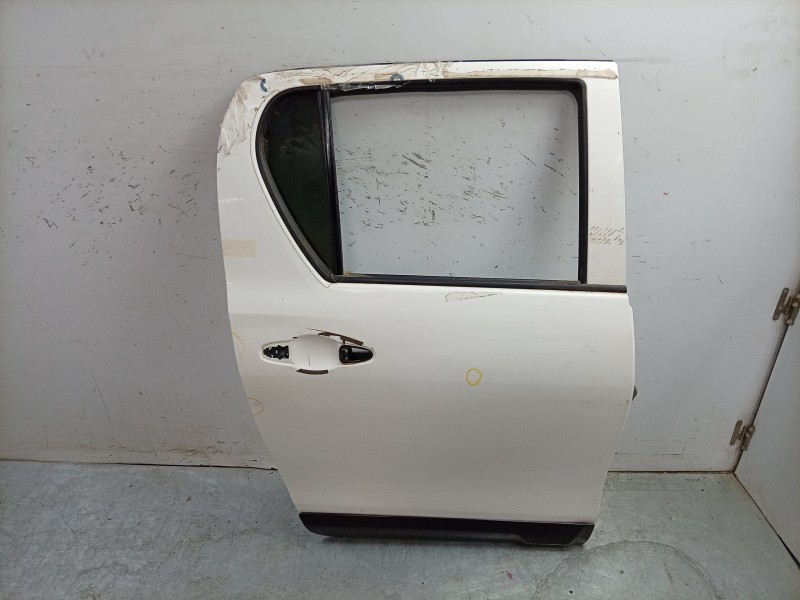 Recambio de puerta trasera derecha para toyota hilux (gun1) doble cabina dlx 4x4 referencia OEM IAM  67003KK011 