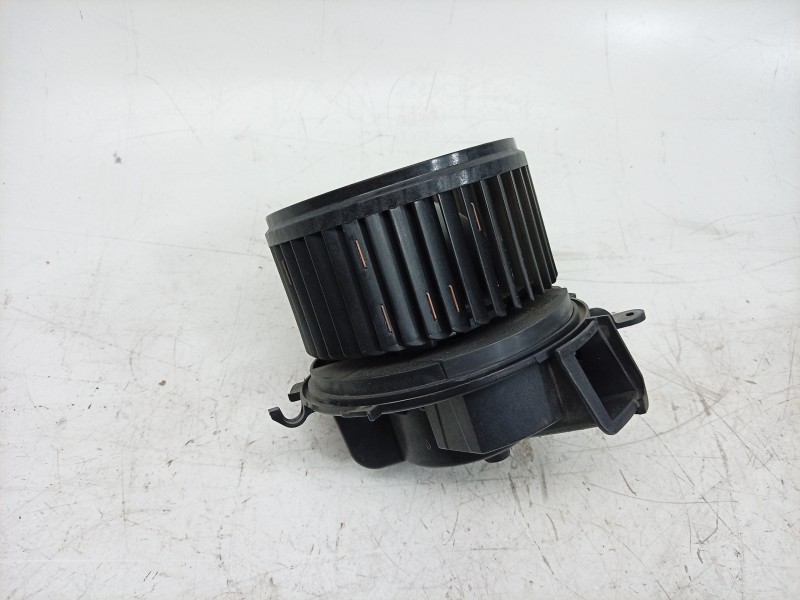Recambio de ventilador calefaccion para toyota proace max referencia OEM IAM  6441Y1 34344/VHF740047HQ/VHF740047FI